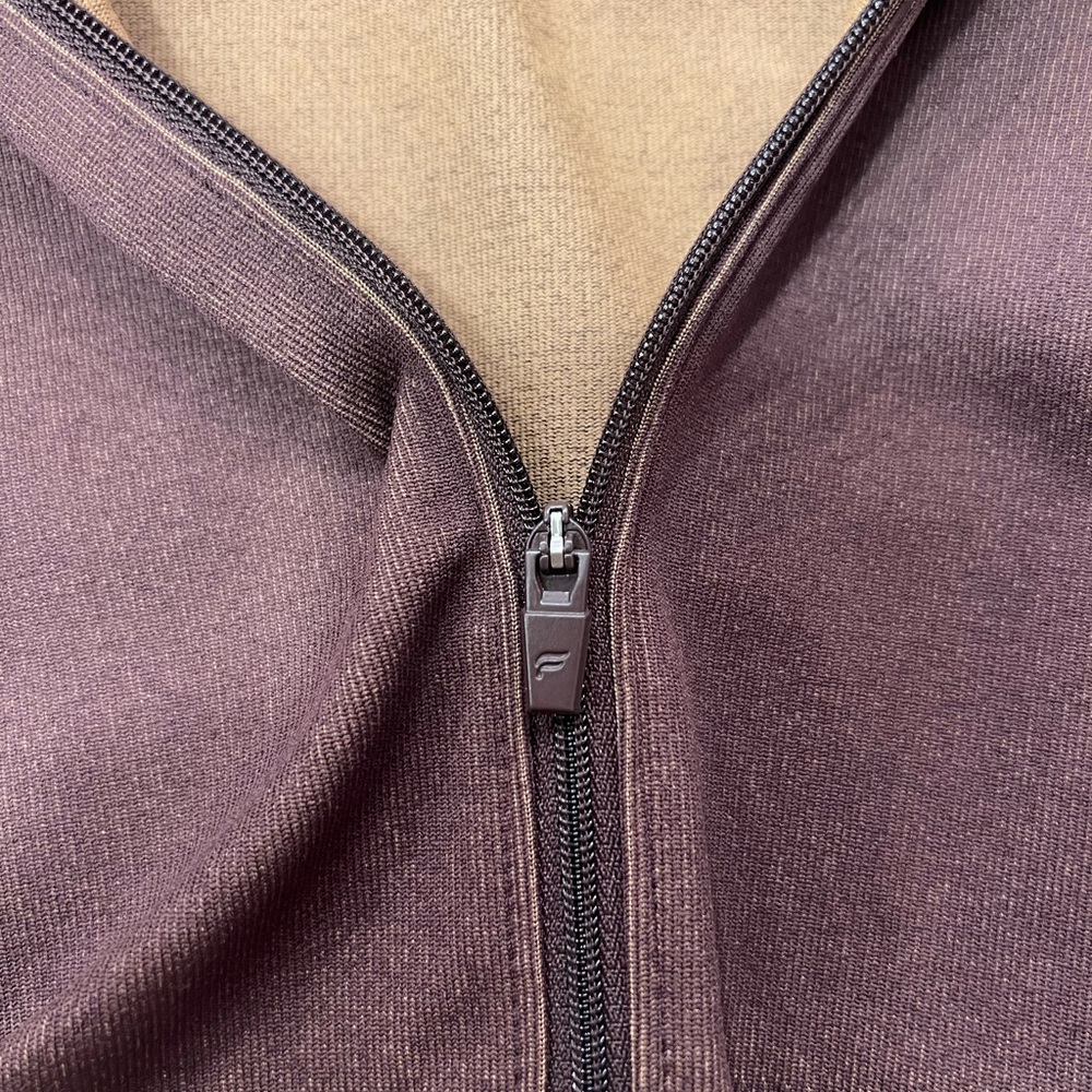 Fabletics Seamless Fusion Workout Jacket Compress… - image 3